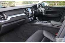 Volvo 2.0 D4 Momentum Pro SUV 5dr Diesel Auto AWD Euro 6 (s/s) (190 ps)