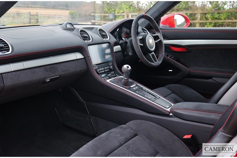 Porsche 4.0 GT4 Coupe 2dr Petrol Manual Euro 6 (s/s) (420 ps)