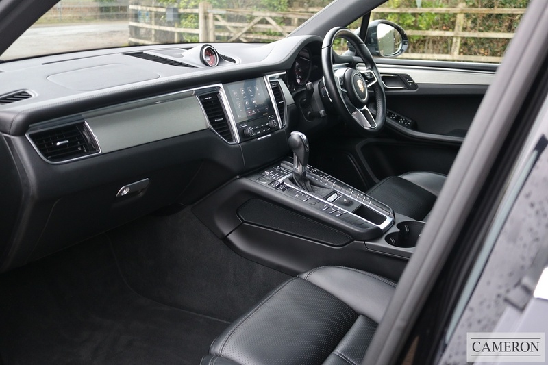 Porsche 3.0T V6 GTS PDK 3.0 5dr SUV Automatic Petrol