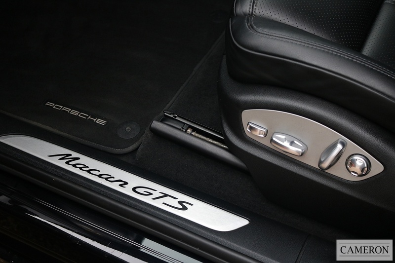 Porsche 3.0T V6 GTS PDK 3.0 5dr SUV Automatic Petrol