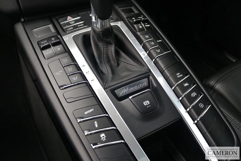 Porsche 3.0T V6 GTS PDK 3.0 5dr SUV Automatic Petrol