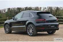 Porsche 3.0T V6 GTS PDK 3.0 5dr SUV Automatic Petrol