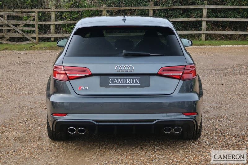 Audi 2.0 TFSI Black Edition Sportback 5dr Petrol S Tronic quattro Euro 6 (s/s) (310 ps)