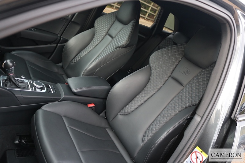 Audi 2.0 TFSI Black Edition Sportback 5dr Petrol S Tronic quattro Euro 6 (s/s) (310 ps)