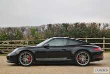 Porsche 991 Carrera S Gen 2 Manual Coupe 3.0 2dr Petrol