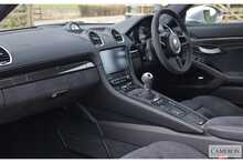 Porsche 4.0 GT4 Coupe 2dr Petrol Manual Euro 6 (s/s) (420 ps)