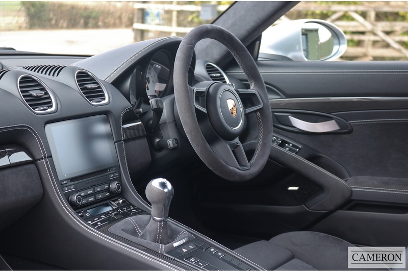 Porsche 4.0 GT4 Coupe 2dr Petrol Manual Euro 6 (s/s) (420 ps)