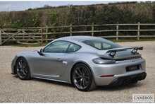 Porsche 4.0 GT4 Coupe 2dr Petrol Manual Euro 6 (s/s) (420 ps)