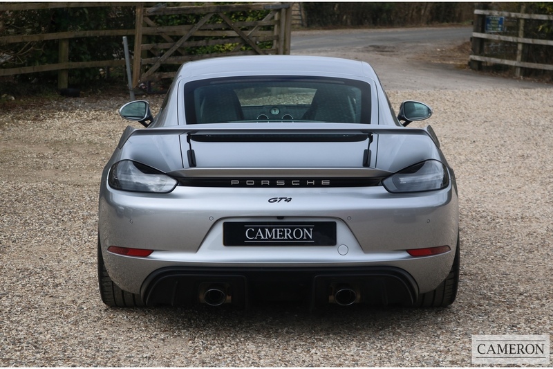 Porsche 4.0 GT4 Coupe 2dr Petrol Manual Euro 6 (s/s) (420 ps)