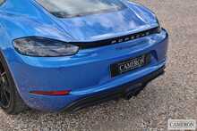 Porsche GTS Coupe 2.5 Automatic Petrol