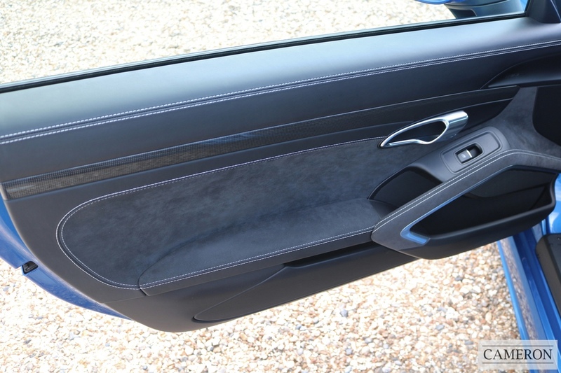 Porsche GTS Coupe 2.5 Automatic Petrol