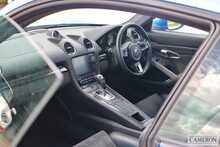 Porsche GTS Coupe 2.5 Automatic Petrol