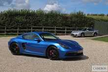 Porsche GTS Coupe 2.5 Automatic Petrol