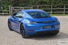 Porsche GTS Coupe 2.5 Automatic Petrol