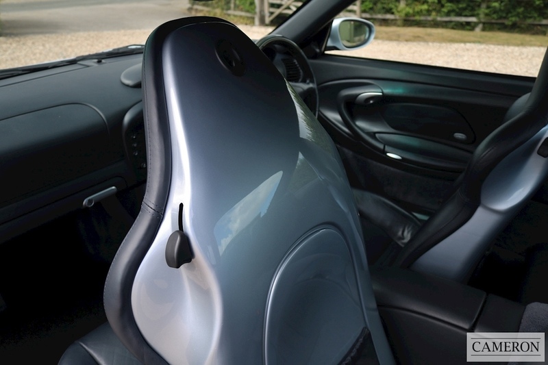 Porsche 911 996 Carrera 2 Coupe Manual 3.6 2dr Coupe Manual Petrol