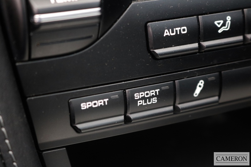 Porsche 997 Targa 4 S Gen 2 PDK 3.8 2dr Convertible Automatic Petrol