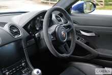 Porsche GT4 4.0 Manual 4.0 2dr Coupe Manual Petrol