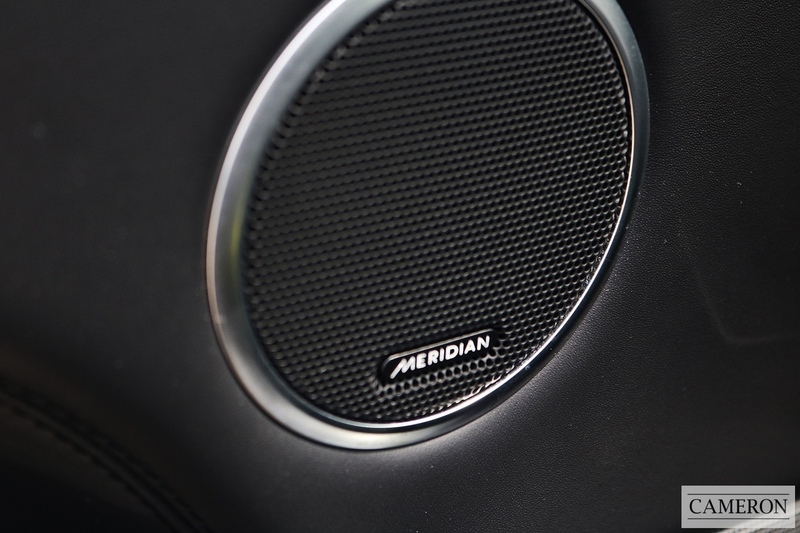 Land Rover 3.0 SD V6 Autobiography Dynamic SUV 5dr Diesel Auto 4WD Euro 6 (s/s) (306 ps)