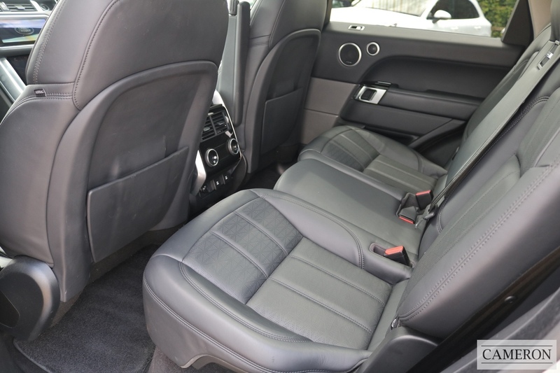 Land Rover 3.0 SD V6 Autobiography Dynamic SUV 5dr Diesel Auto 4WD Euro 6 (s/s) (306 ps)