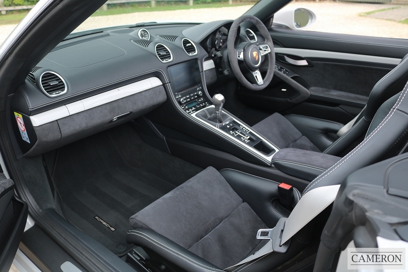 Porsche 4.0 Manual 4.0 2dr Convertible Manual Petrol
