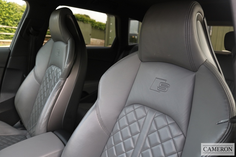 Audi 3.0 TDI V6 Estate 5dr Diesel Tiptronic quattro Euro 6 (s/s) (341 ps)