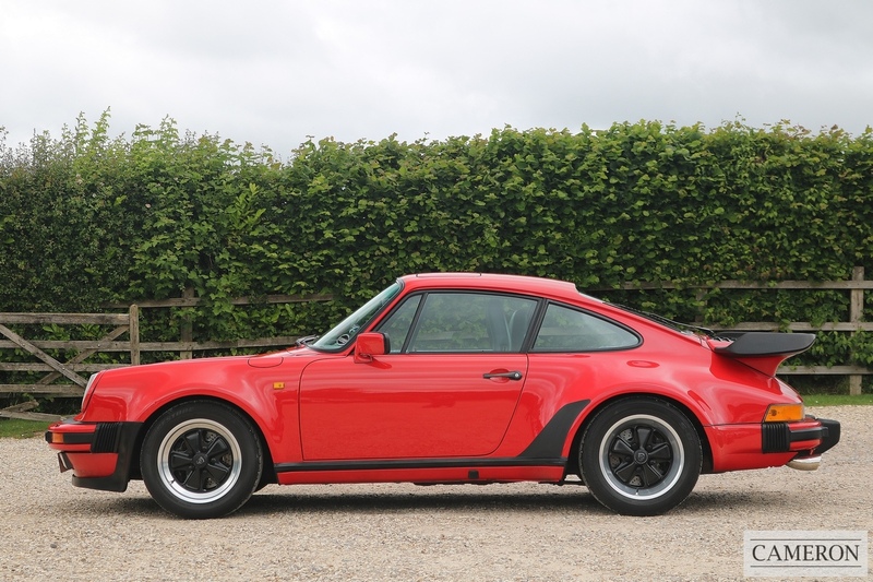 Porsche 911 Carrera 3.2 Supersport