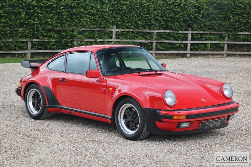 Porsche 911 Carrera 3.2 Supersport