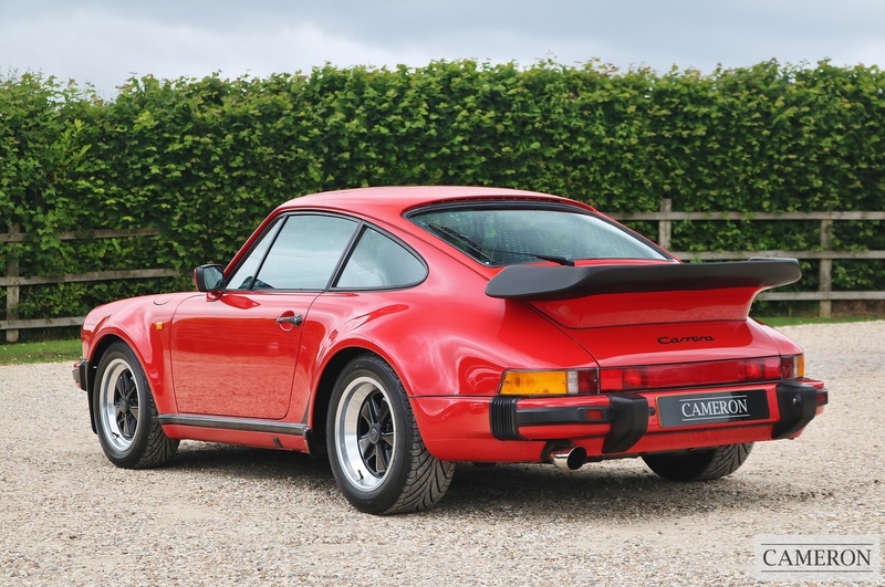Porsche 911 Carrera 3.2 Supersport