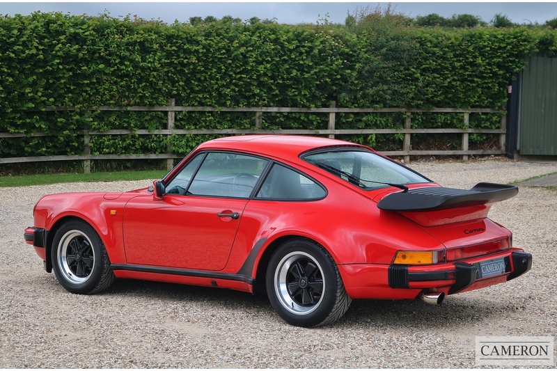 Porsche 911 Carrera 3.2 Supersport