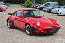 Porsche 911 Carrera 3.2 Supersport