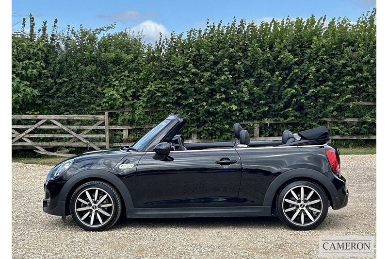 MINI 2.0 Cooper S Exclusive Convertible 2dr Petrol Manual Euro 6 (s/s) (192 ps)