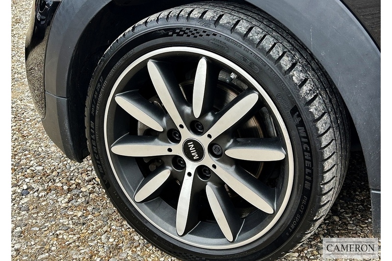 MINI 2.0 Cooper S Exclusive Convertible 2dr Petrol Manual Euro 6 (s/s) (192 ps)