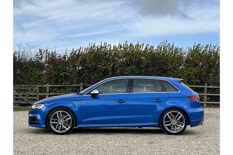 Audi TFSI S Tronic Quattro Sportback 2.0 5dr Hatchback Automatic Petrol