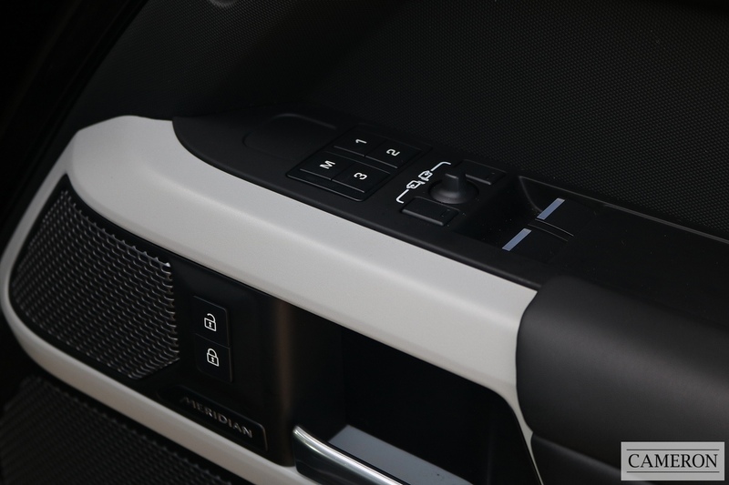 Land Rover D300 MHEV X-Dynamic HSE Hard Top 3.0 3dr SUV Automatic Diesel