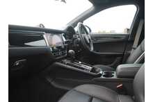 Porsche 2.9T V6 S PDK 2.9 5dr SUV Automatic Petrol