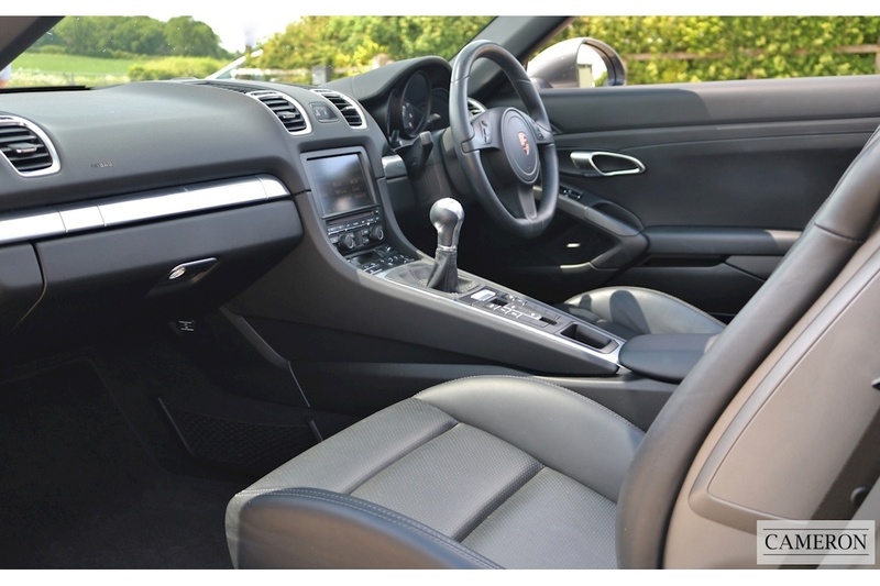 Porsche 981 2.7 Manual 2.7 2dr Convertible Manual Petrol