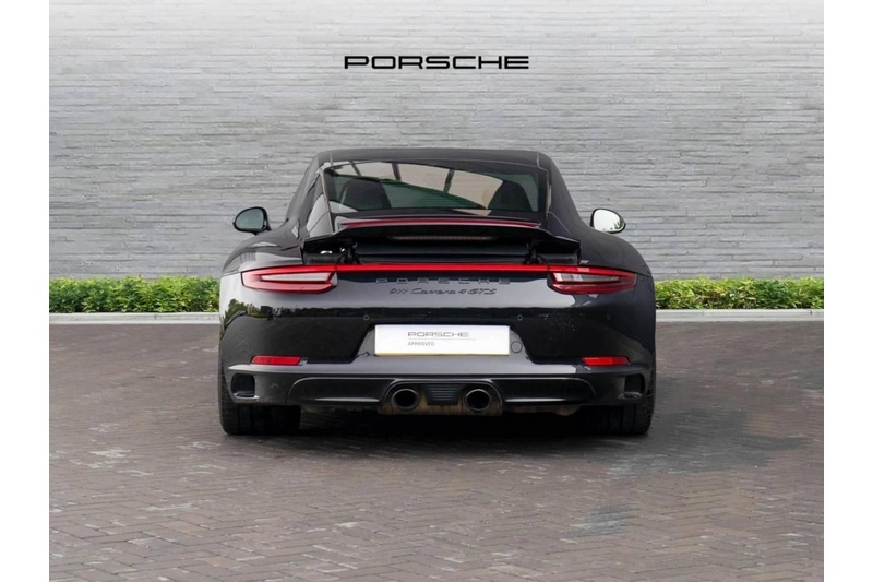 Porsche Porsche 911 991 Carrera 4 GTS PDK Coupe Coupe 3.0 Automatic Petrol