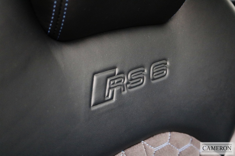 Audi 4.0 TFSI V8 Performance Estate 5dr Petrol Tiptronic quattro Euro 6 (s/s) (605 ps)