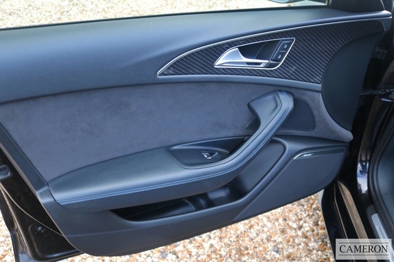 Audi 4.0 TFSI V8 Performance Estate 5dr Petrol Tiptronic quattro Euro 6 (s/s) (605 ps)