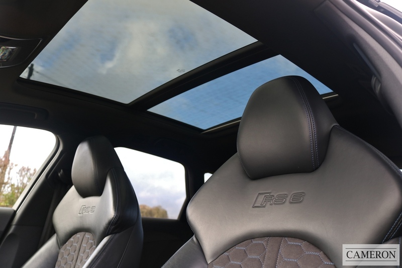 Audi 4.0 TFSI V8 Performance Estate 5dr Petrol Tiptronic quattro Euro 6 (s/s) (605 ps)