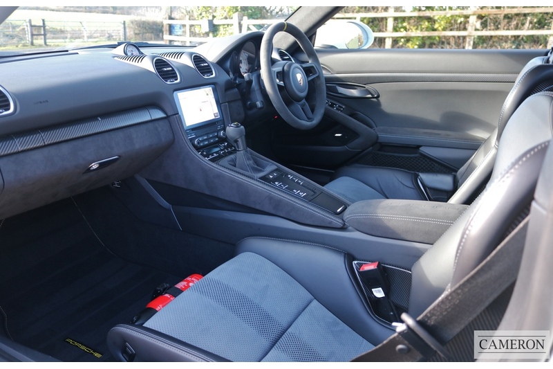 Porsche 4.0 GT4 RS Coupe 2dr Petrol PDK Euro 6 (s/s) (500 ps)