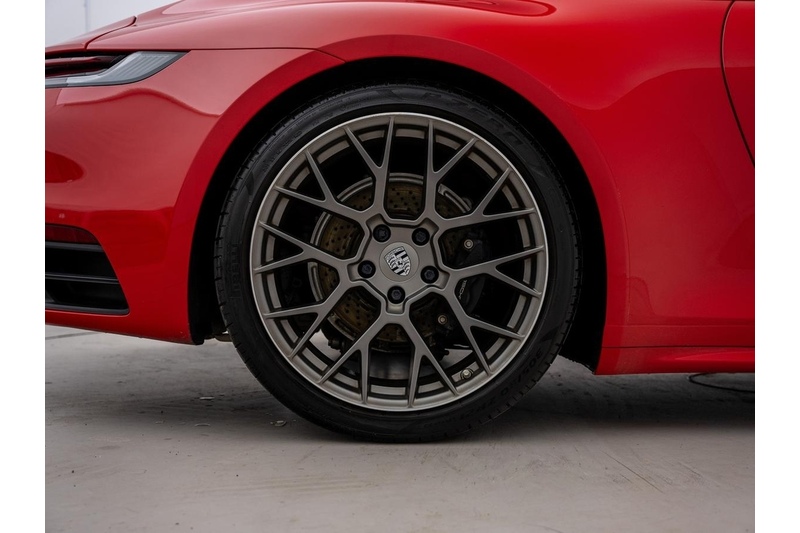 Porsche 992 Carrera PDK Coupe Coupe 3.0 Automatic Petrol