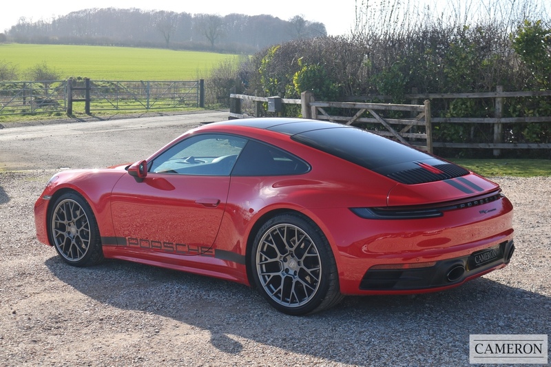Porsche 992 Carrera PDK Coupe Coupe 3.0 Automatic Petrol