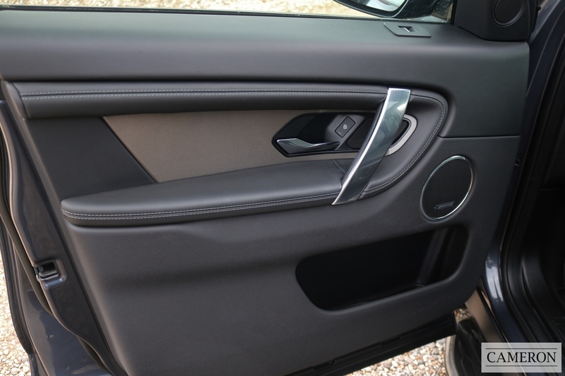 Land Rover 1.5 P300e 12.2kWh Dynamic HSE SUV 5dr Petrol Plug-in Hybrid Auto 4WD Euro 6 (s/s) (309 ps)