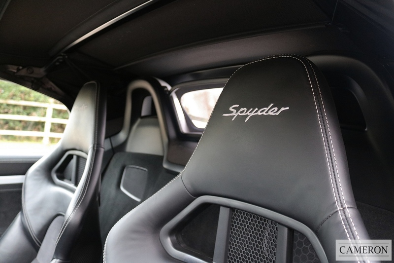 Porsche 981 Spyder 3.8 Manual Convertible Petrol