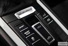 Porsche 981 Spyder 3.8 Manual Convertible Petrol