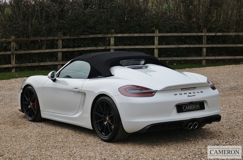 Porsche 981 Spyder 3.8 Manual Convertible Petrol