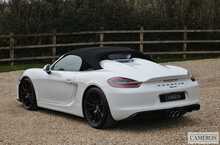 Porsche 981 Spyder 3.8 Manual Convertible Petrol