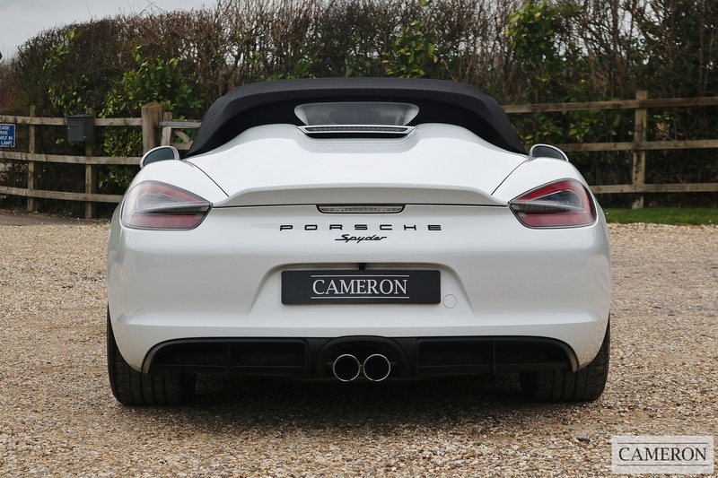 Porsche 981 Spyder 3.8 Manual Convertible Petrol