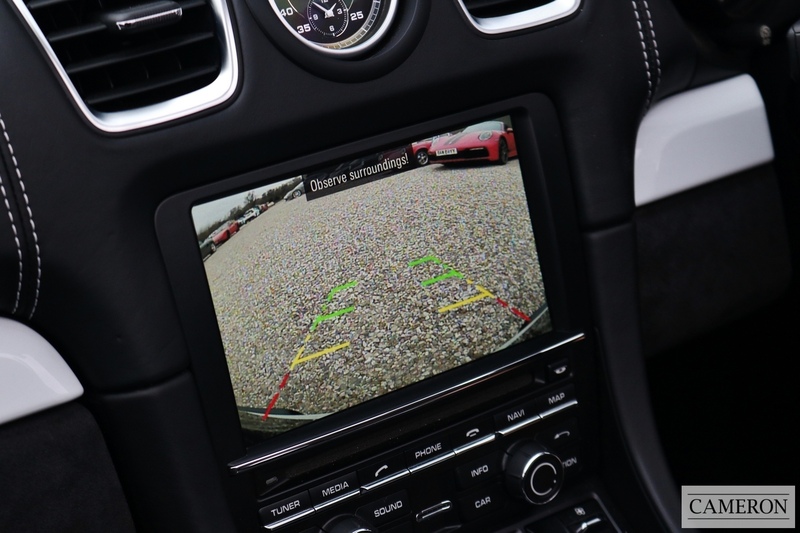 Porsche 981 Spyder 3.8 Manual Convertible Petrol